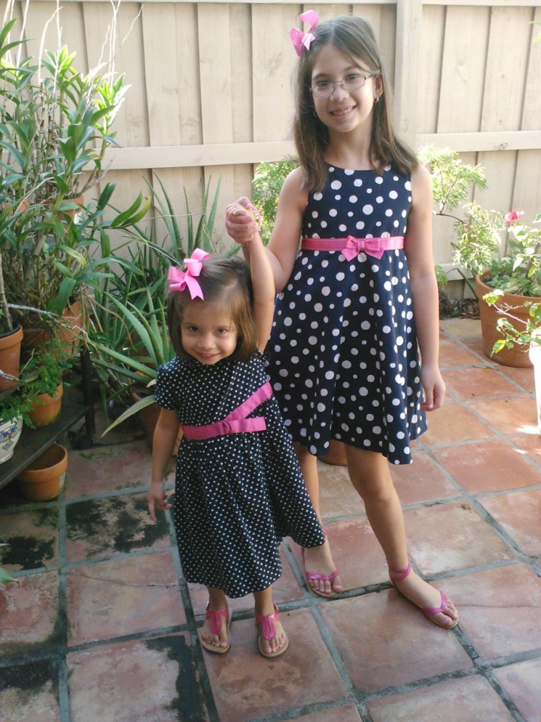 valentina-sofia-sm Sofia with little sister Valentina
